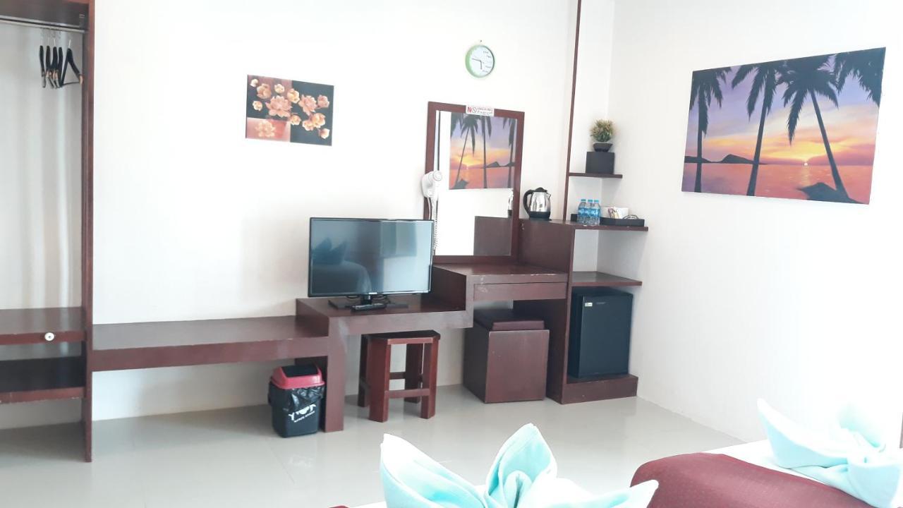 7 Sky Residency Hotel Patong Exterior photo