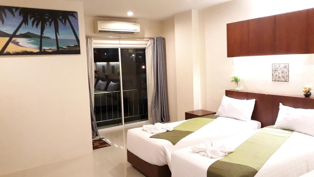 7 Sky Residency Hotel Patong Exterior photo