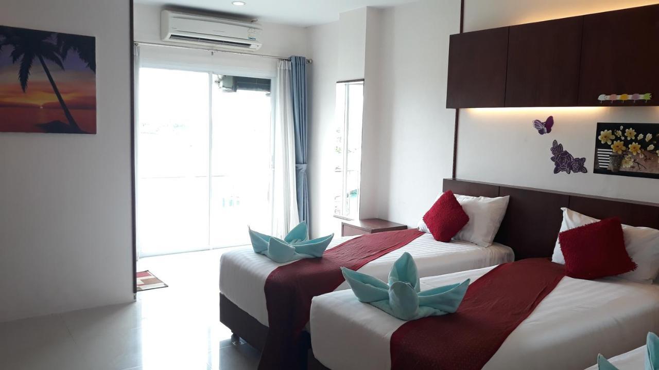 7 Sky Residency Hotel Patong Exterior photo