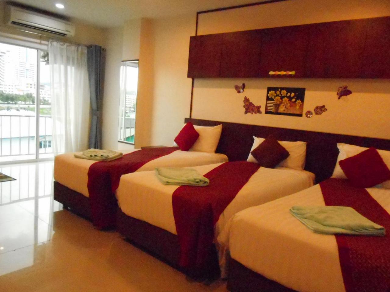 7 Sky Residency Hotel Patong Exterior photo